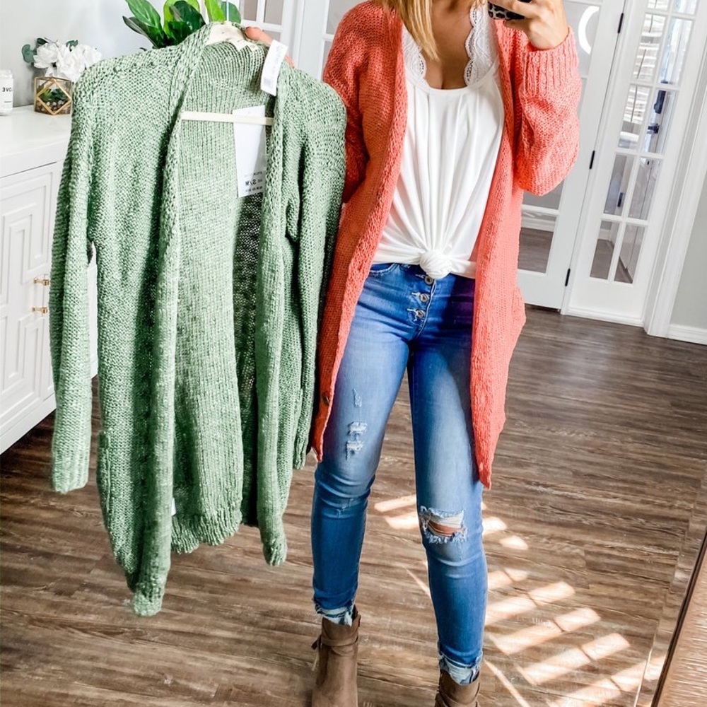 Green Popcorn Knit Button Cardi